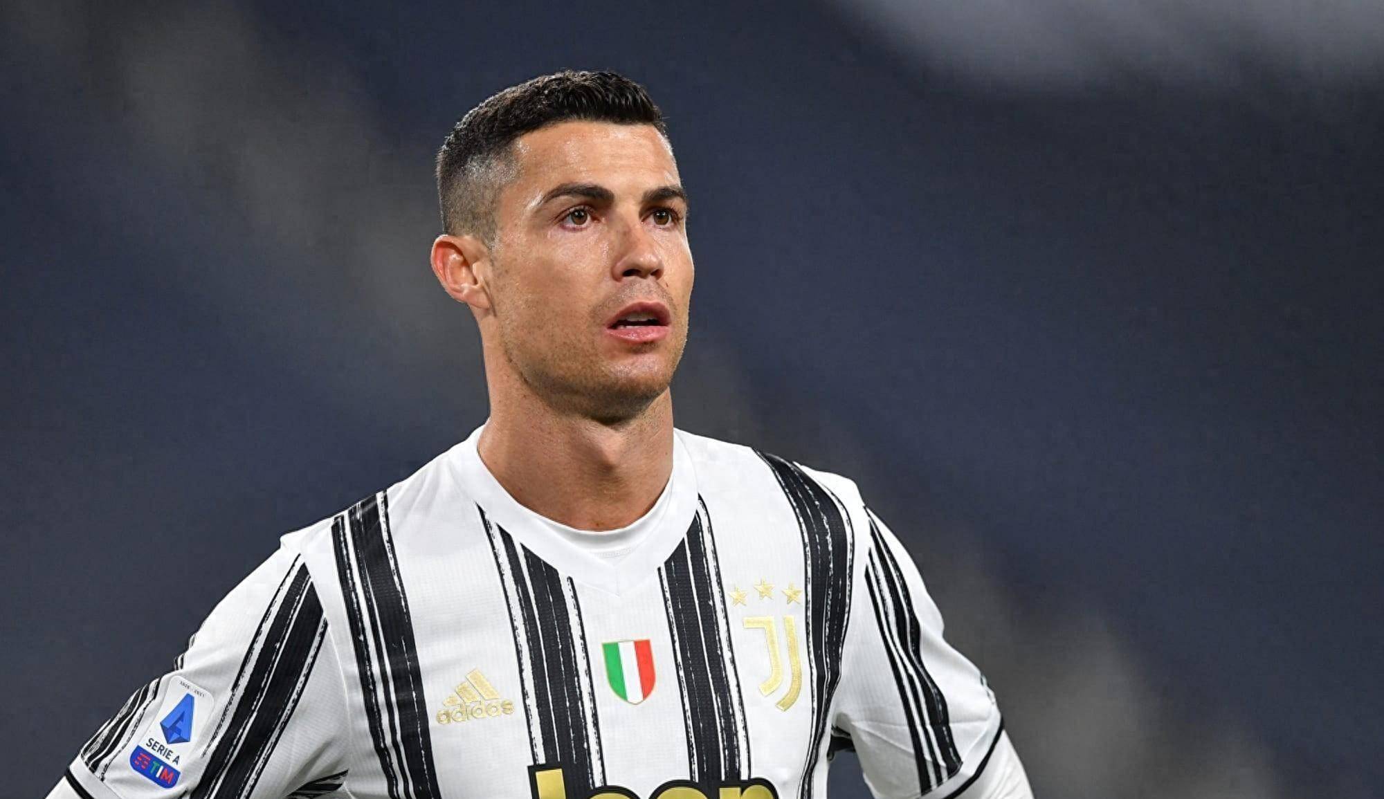 C罗官方宣布险胜新规,曼联引发争议!热度持续攀升的简单介绍 C罗官方宣布险胜新规,曼联引发争议!热度持续攀升的简单介绍